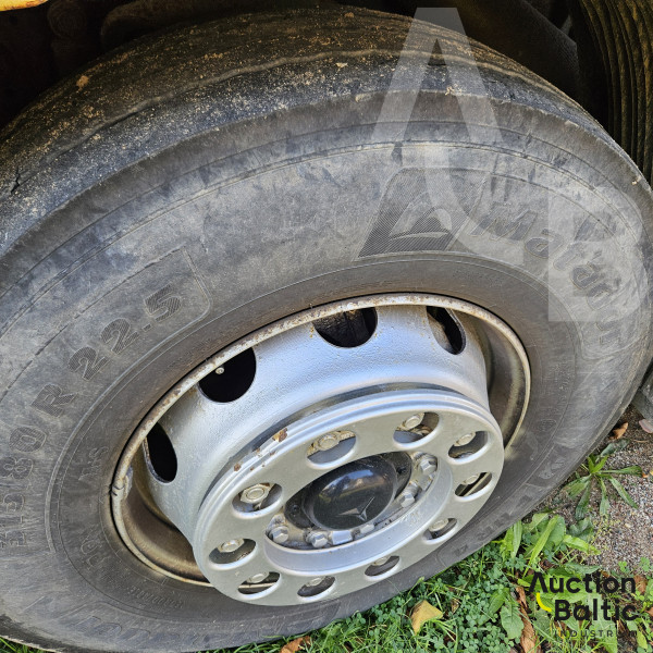 Mercedes-Benz 1831 L + Palfinger PK 9001 B + electric winch