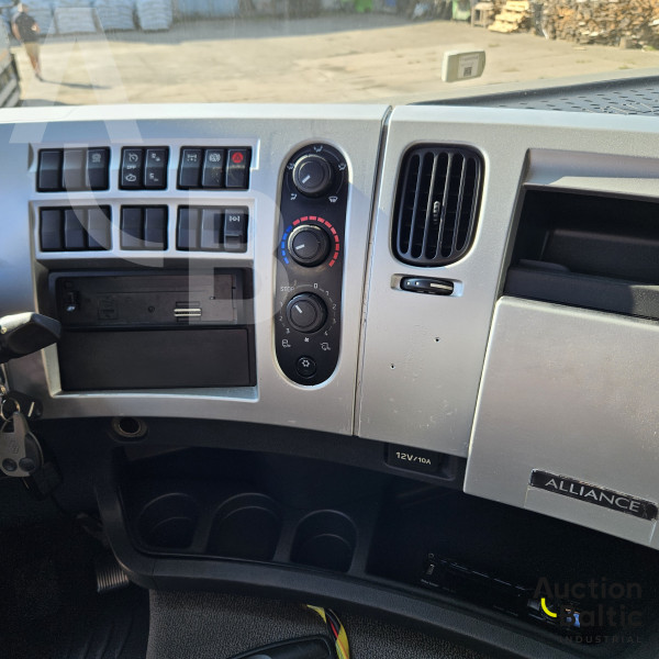 Renault 	Premium Route