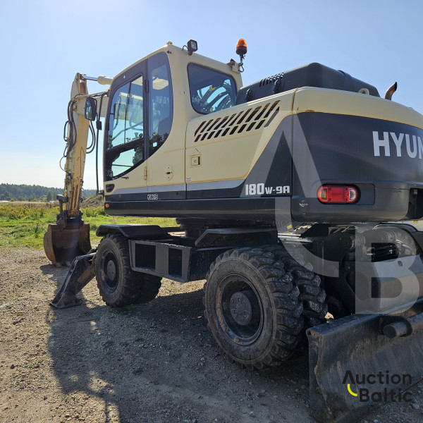 Hyundai Robex 180 W-9 A