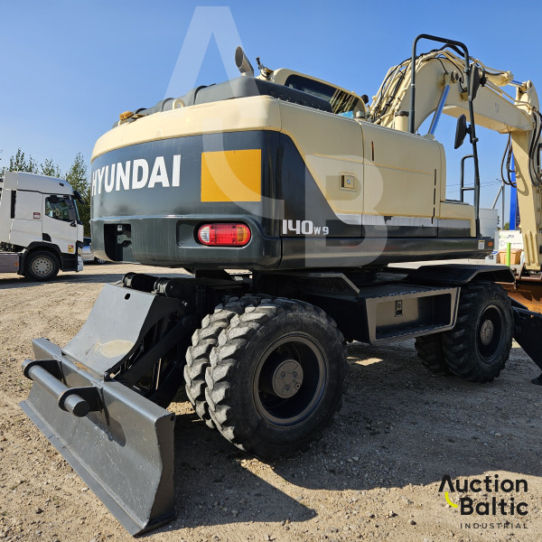 Hyundai Robex 140 W-9