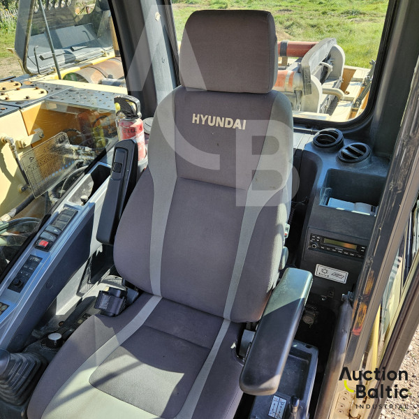 Hyundai Robex 140 W-9
