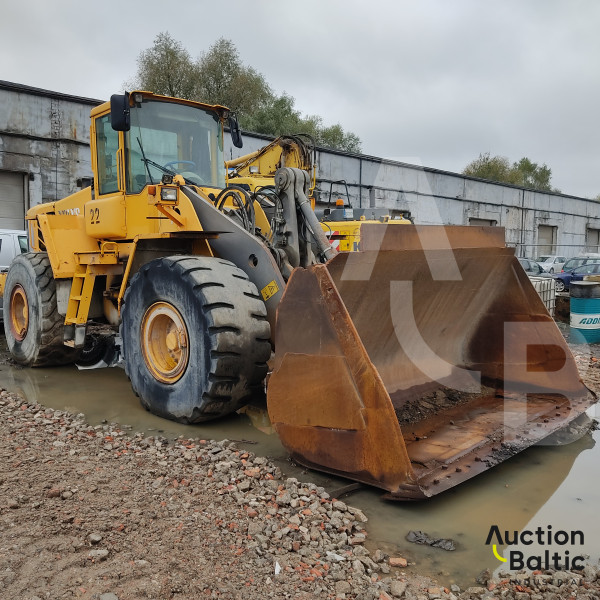 Volvo L 180 E