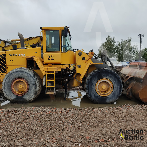 Volvo L 180 E