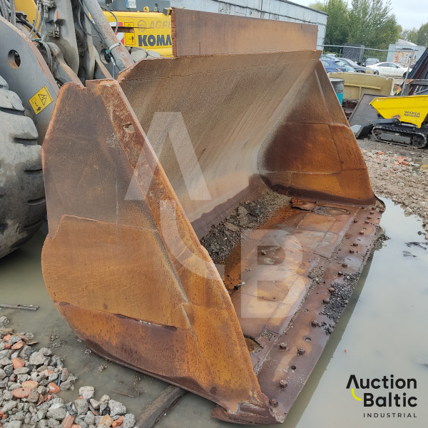 Volvo L 180 E