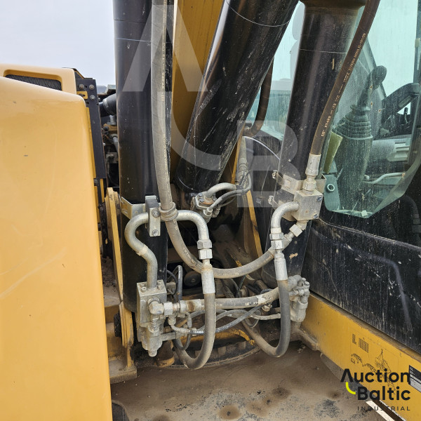 Caterpillar M 318F