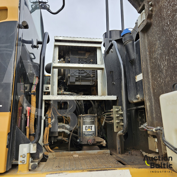 Caterpillar M 318F