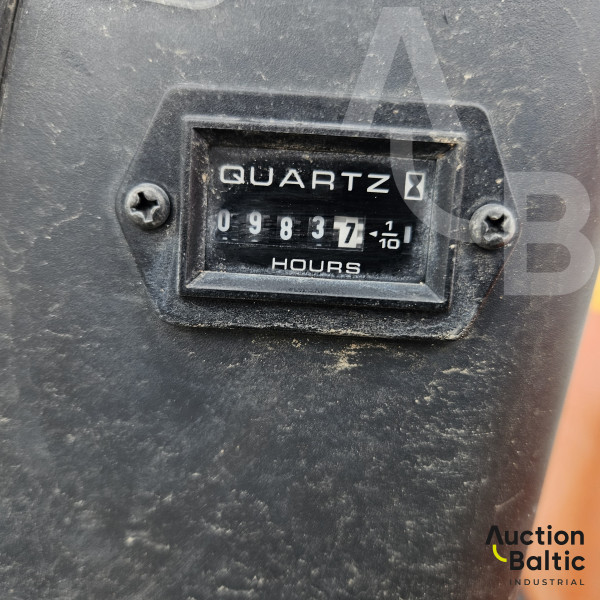 Hitachi  ZX10U-6 YSR