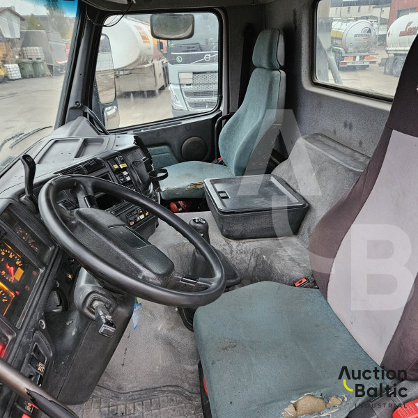 Volvo FM12