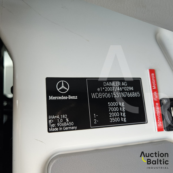 Mercedes-Benz Sprinter