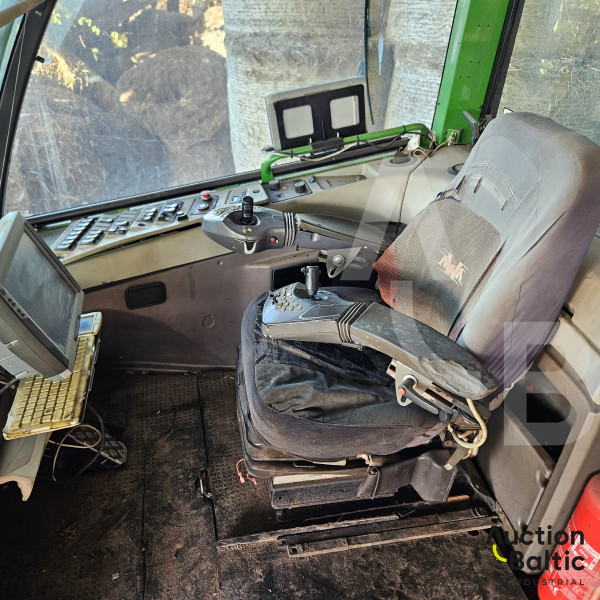 John Deere 1270 D
