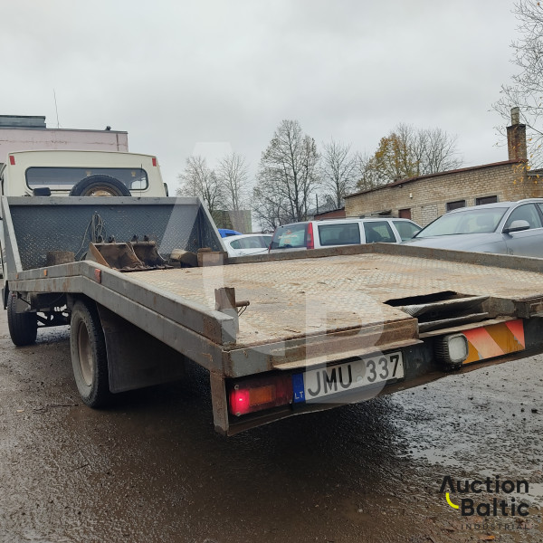 Nissan L50.09