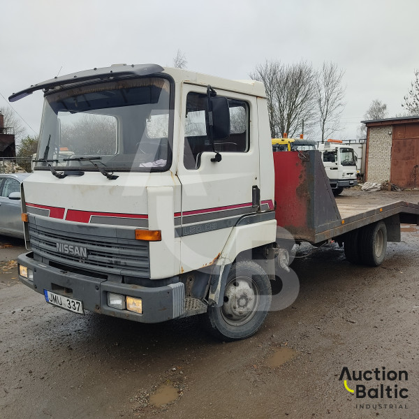 Nissan L50.09