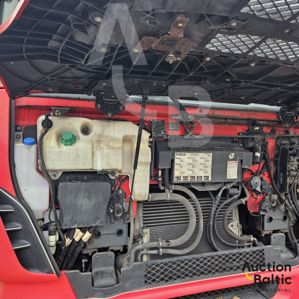 Iveco AS440T/P