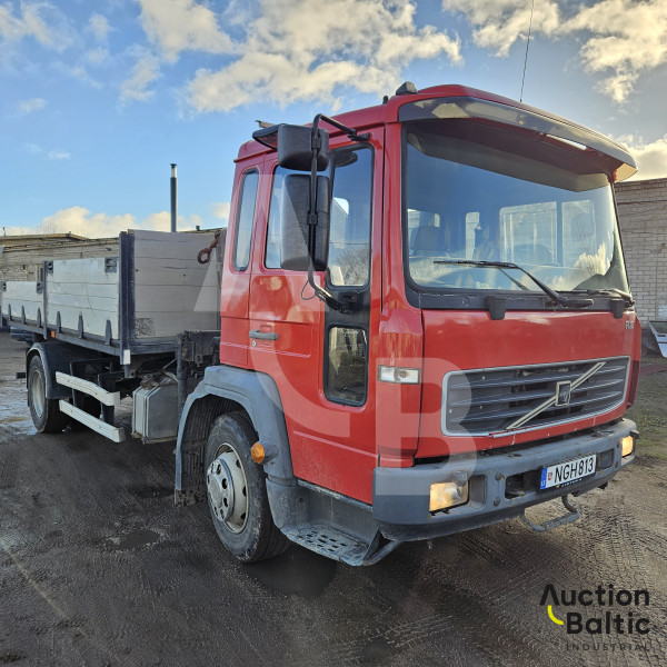 Volvo FL6H4X2