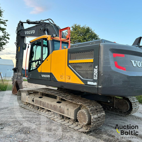 Volvo EC 250 ENL
