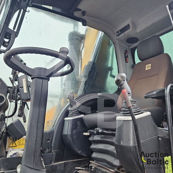 JCB JS 145 W