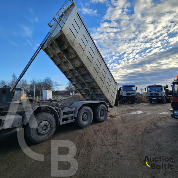 Scania R 124
