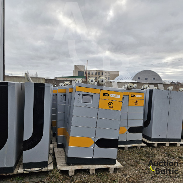 50 units of self-service parcel terminals