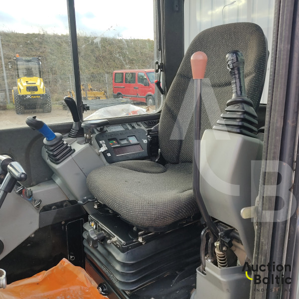 Bobcat E 32 EM