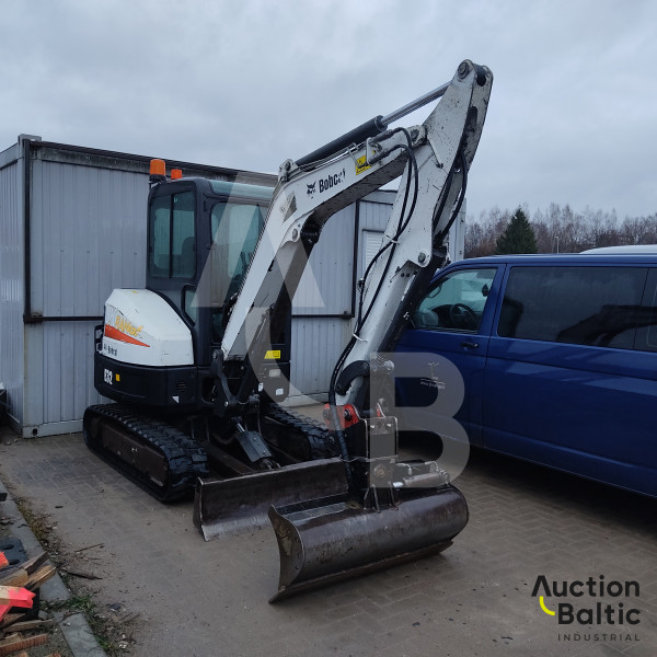 Bobcat E 32 EM