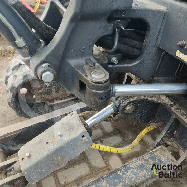 Bobcat E 32 EM
