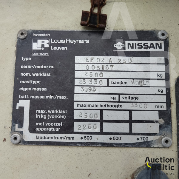Nissan EF02A 25U