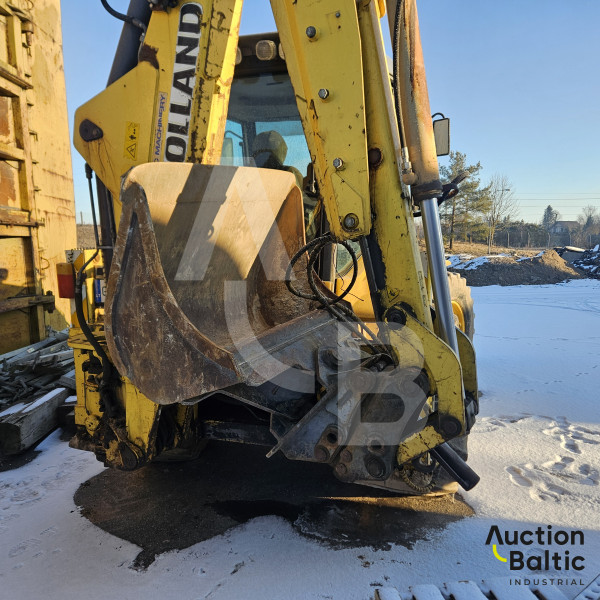 New Holland B115-4PS