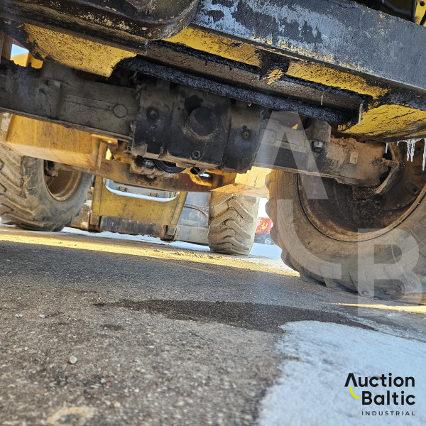 New Holland B115-4PS