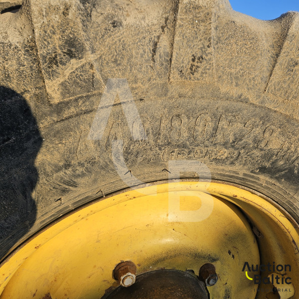 New Holland B115-4PS