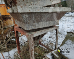 Concrete hopper (Betono piltuvas)