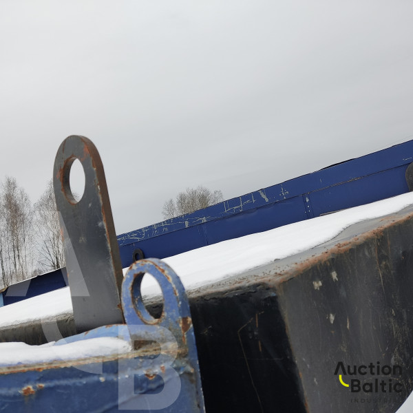 Construction container