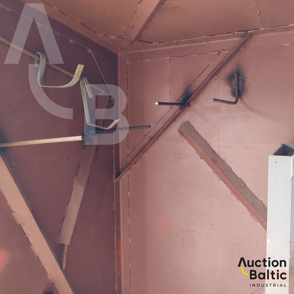 Construction container (Statybinis konteineris)