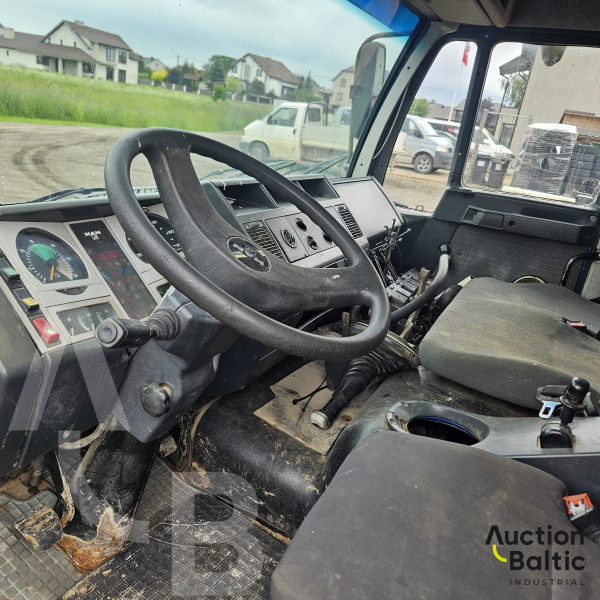 MAN 14.224 + HIAB 060-1