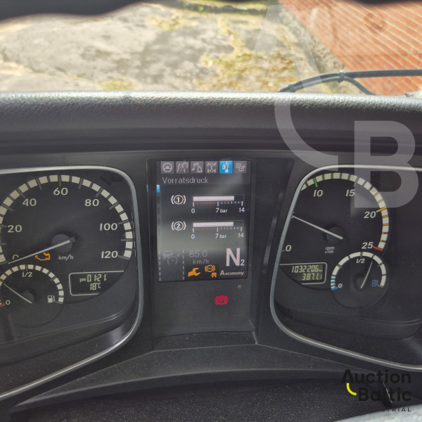 Mercedes-Benz Actros 1845 + KAESSBOHRER APT 012