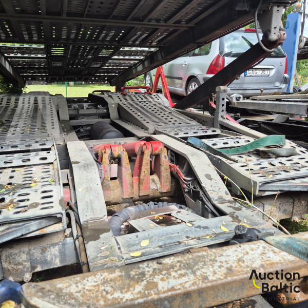 Mercedes-Benz Actros 1845 + KAESSBOHRER APT 012