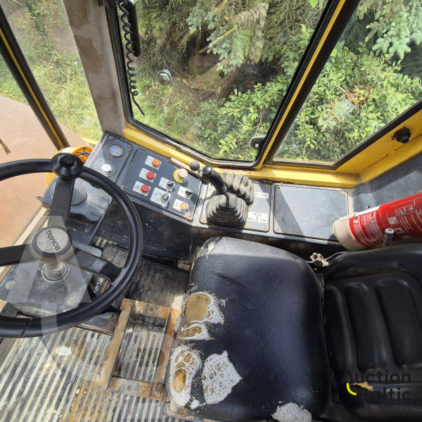 Bomag BW 211 D