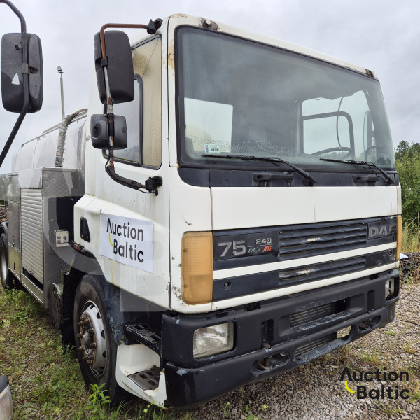 DAF with tank