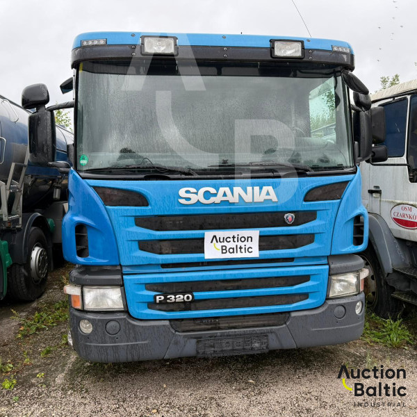 Scania with Sidepress