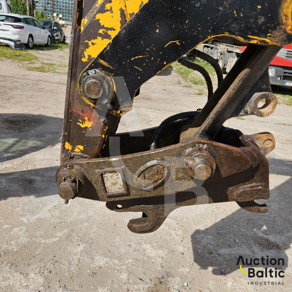 JCB 8085