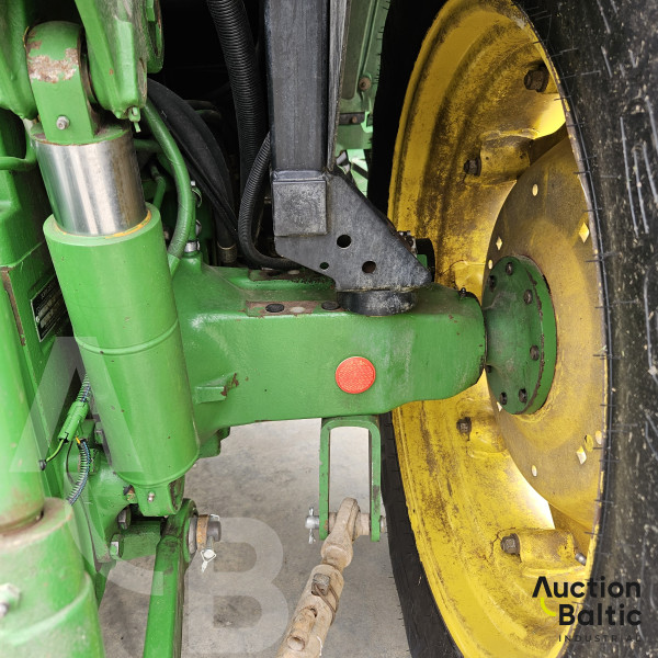 John Deere 5100 R