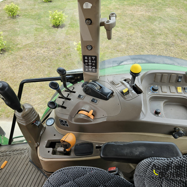 John Deere 5100 R