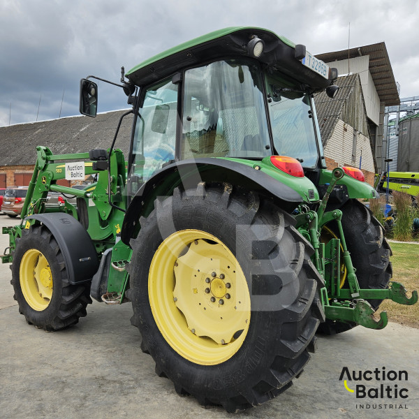 John Deere 5100 R