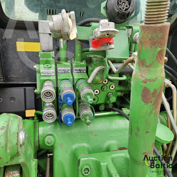 John Deere 5100 R