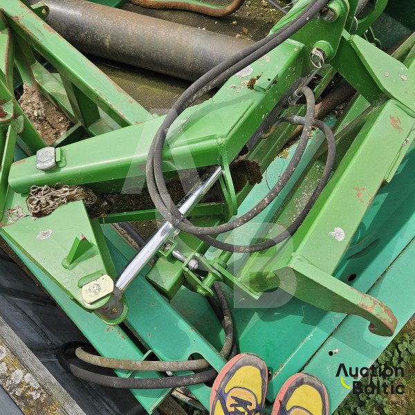 John Deere 5100 R