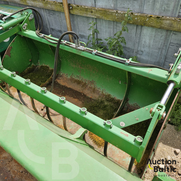 John Deere 5100 R