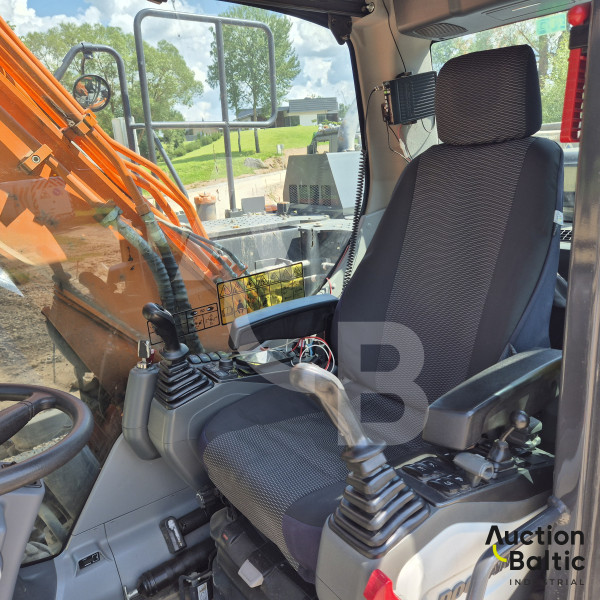 Doosan DX 170 W-5
