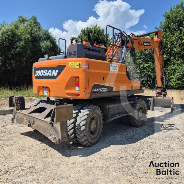 Doosan DX 170 W-5