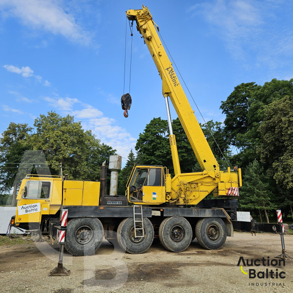 Liebherr LTM 1060