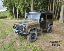 Land Rover Defender 90