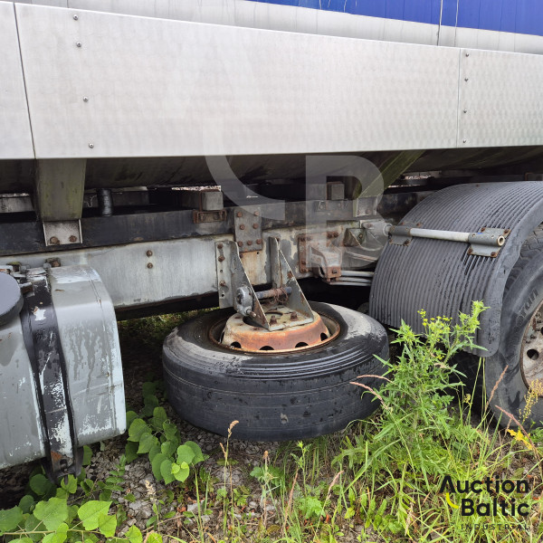Volvo with milk tank